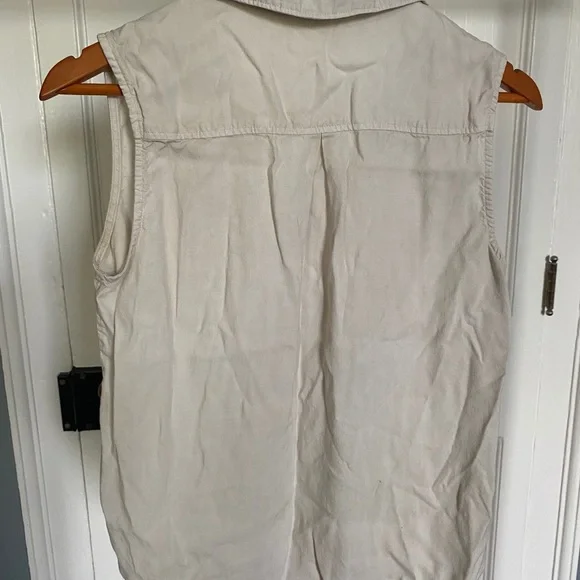 Cloth and Stone sleeveless tank - Picture 3 of 3